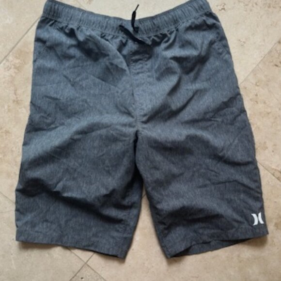 BULK 2 Pairs of Black Jeans. 1 pair of Slacks, 9 Pairs of Shorts Boys Young Men - Picture 9 of 14